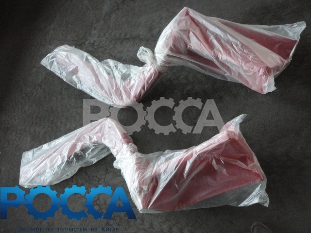 Крыло кабины переднее длинное правое со спальником красное HOWO (Хово) WG1642230013A