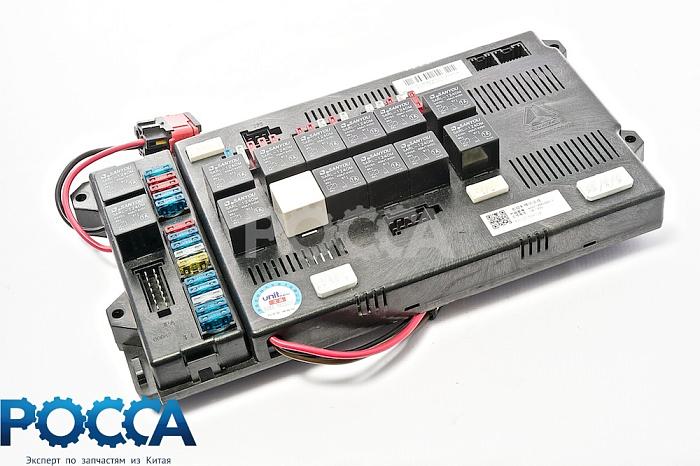 Блок реле (панель) правая HOWO (Хово) WG9719580002