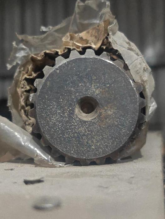 Полуось FOTON (Фотон) 1138 L-1015mm ШЛ.-22 ОТВ.-16 (2 с резьбой) 24F-03065